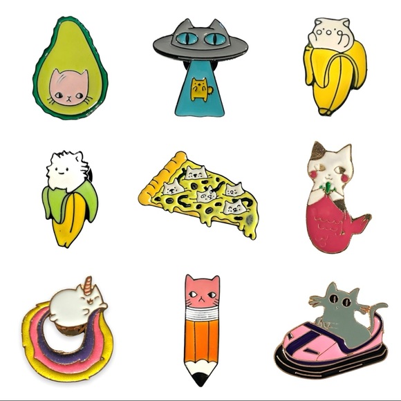 🎄Calico Cat In Box Enamel Lapel Pin - Picture 3 of 11